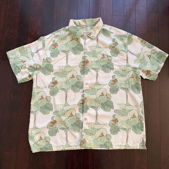 Tommy Bahama Other - Tommy Bahama Silk Tropical Button up Size XXL Original Fit Green Leaf Vacation